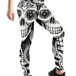 NWT Dia de los Muertos Day of the Dead Skull Leggings